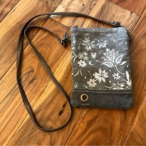 ✔️ Myra Dusky Bleach Small Crossbody Bag